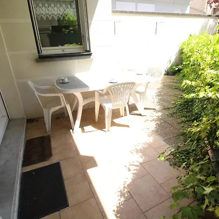 4 Pers Avec Terrasse, Parking Et Animaux Admis - Fr-1-313-244 *