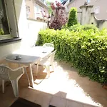 Lägenhet 4 Pers Avec Terrasse, Parking Et Animaux Admis - Fr-1-313-244 Bagnères-de-Luchon