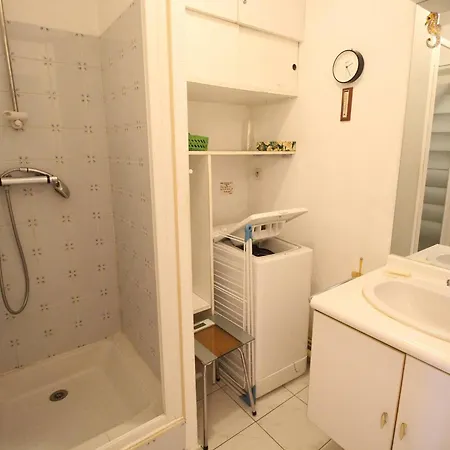 4 Pers Avec Terrasse, Parking Et Animaux Admis - Fr-1-313-244 * Bagneres-de-Luchon