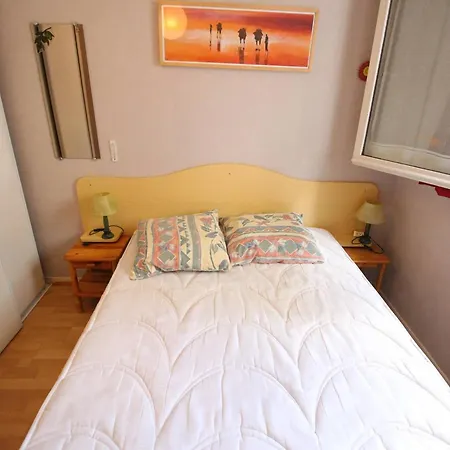 4 Pers Avec Terrasse, Parking Et Animaux Admis - Fr-1-313-244